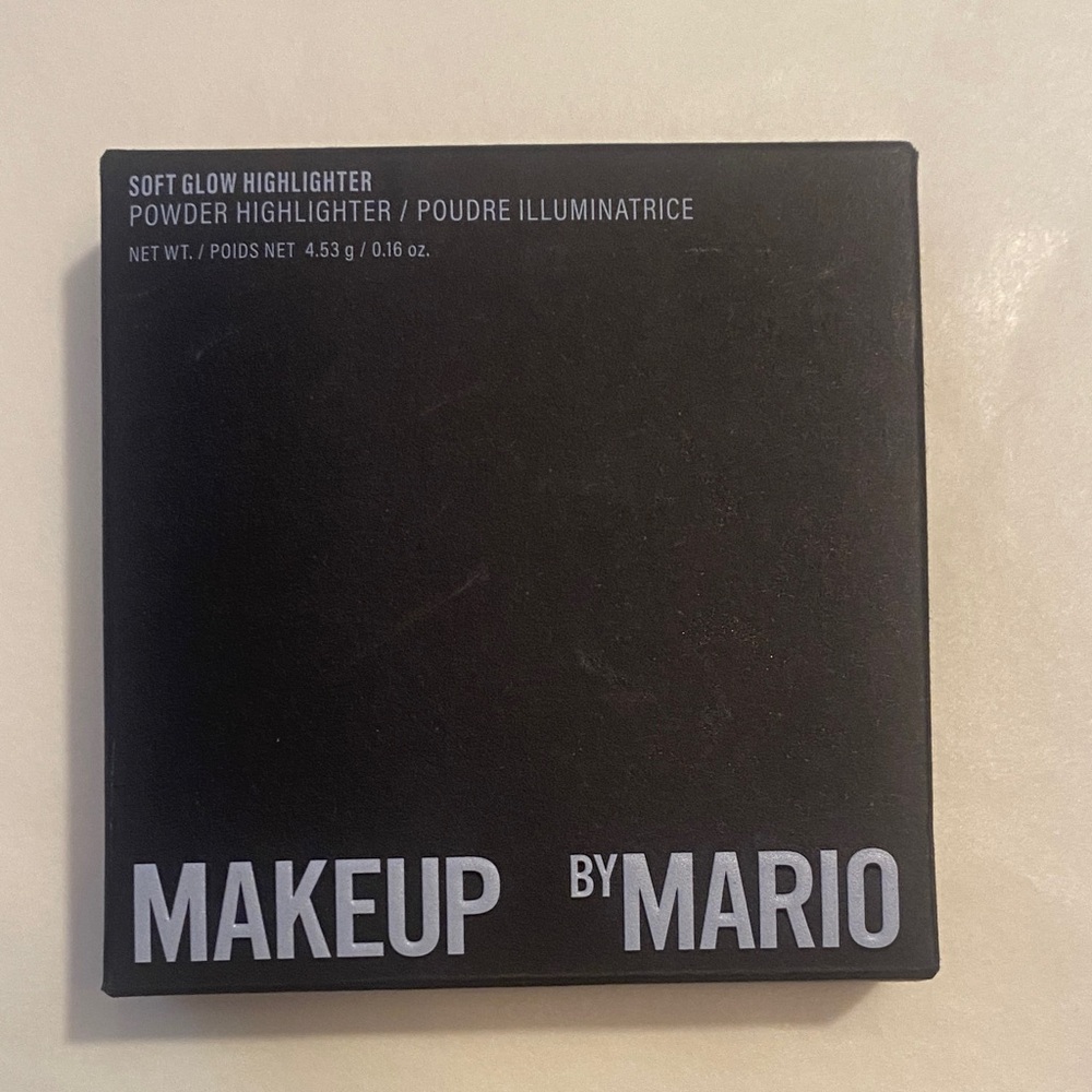 MAKEUP BY MARIO Soft Glow Highlighter - Classic Pearl - Picture 2 of 9